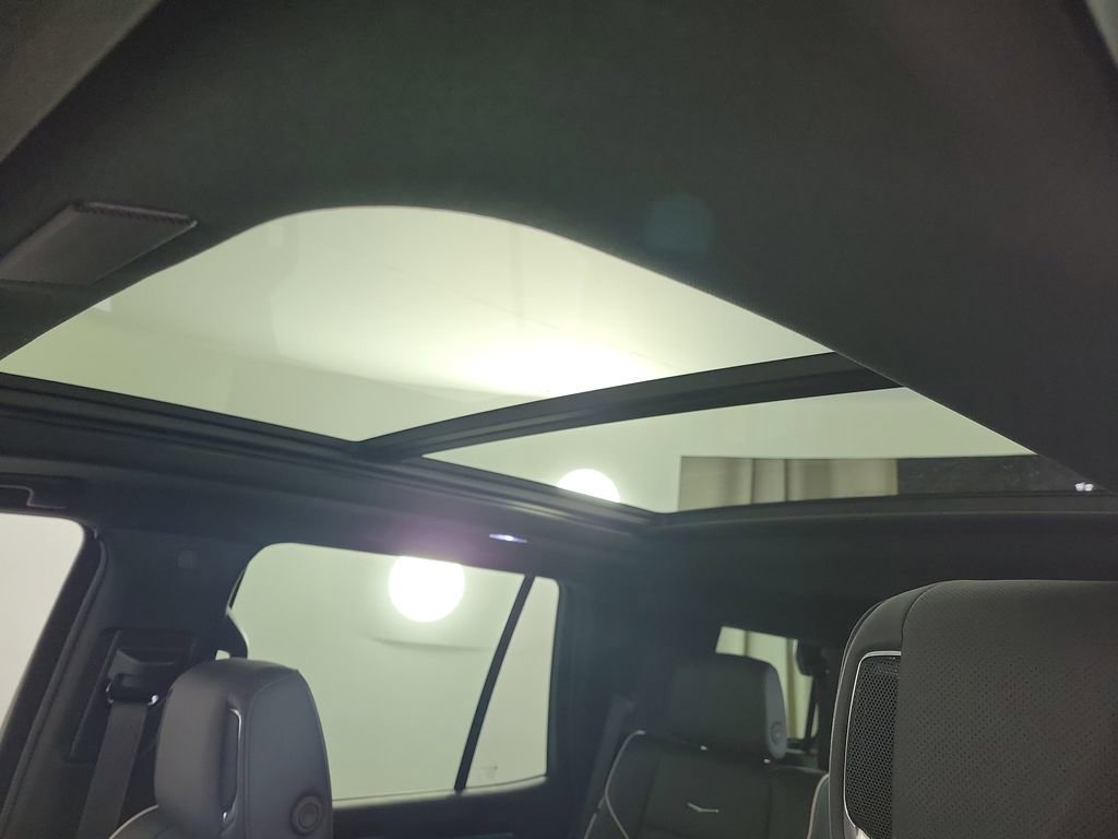 Used 2026 Cadillac Escalade Sport w/ LPO, Floor Liner Package image 16