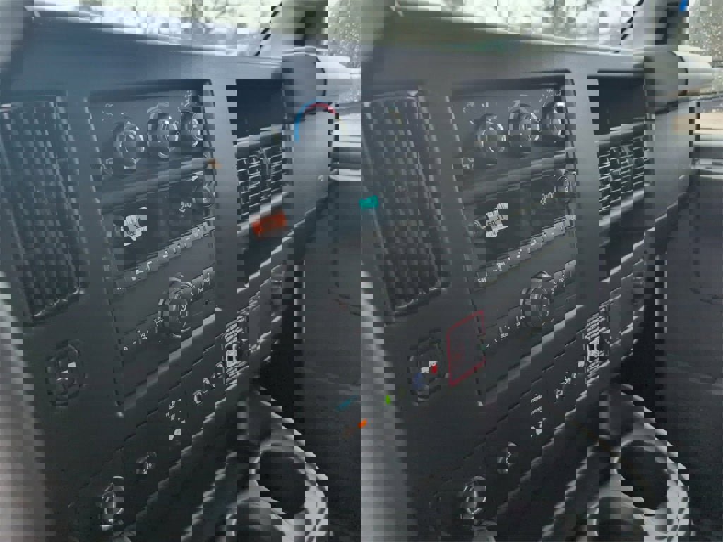 New 2026 Chevrolet Express 2500 Extended w/ Driver Convenience Package image 15