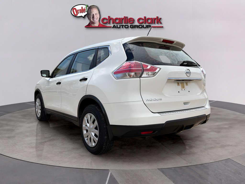 Used 2016 Nissan Rogue S FWD image 3