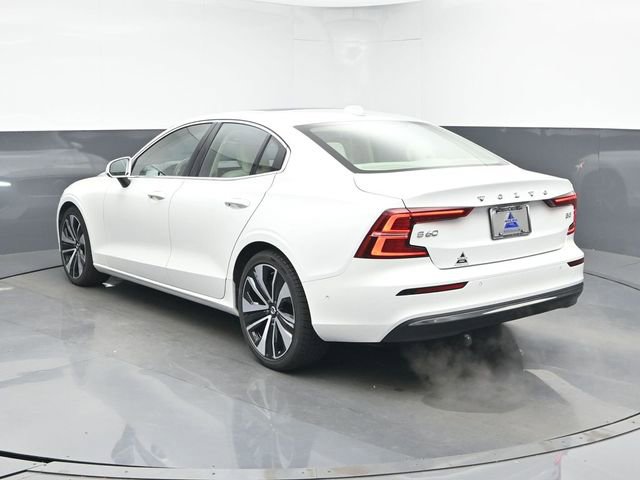 Used 2023 Volvo S60 B5 Ultimate w/ Climate Package image 7