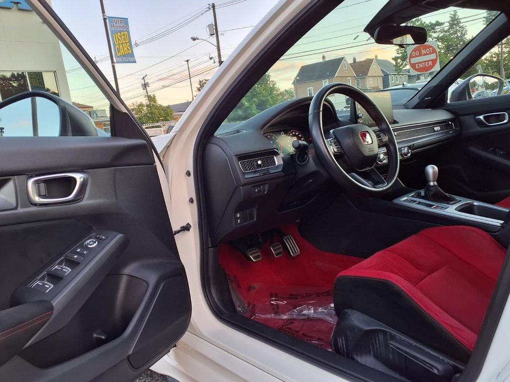 Certified 2025 Honda Civic Type R image 17