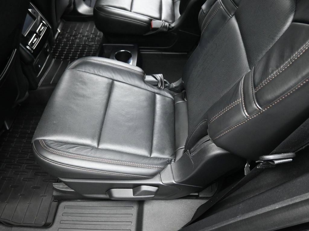 Used 2023 Lincoln Aviator Reserve w/ Equipment Group 201A image 28