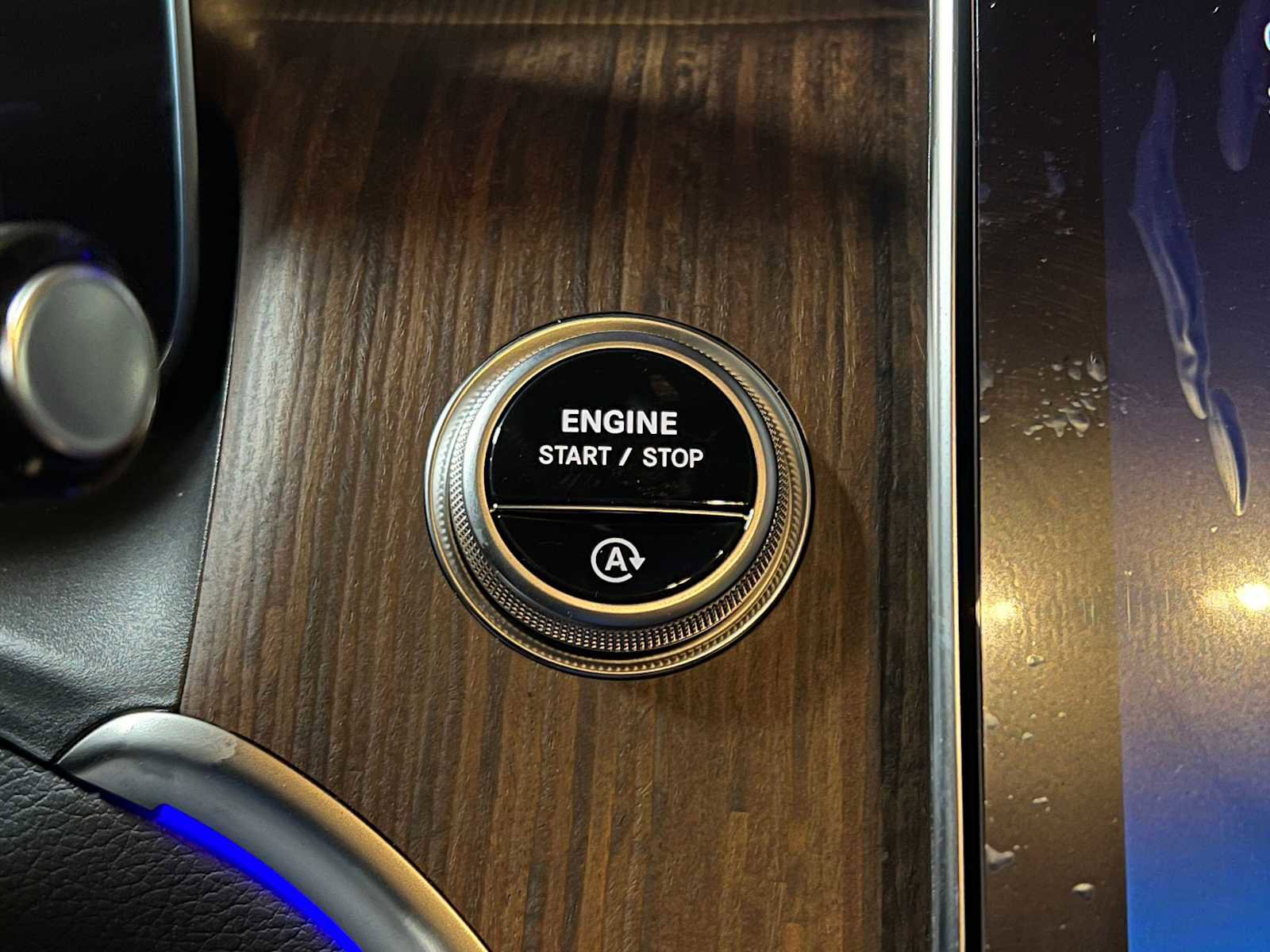 New 2025 Mercedes-Benz GLC 300 4MATIC image 24