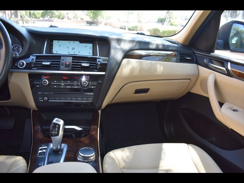 Used 2017 BMW X3 xDrive28i AWD/4WD image 31