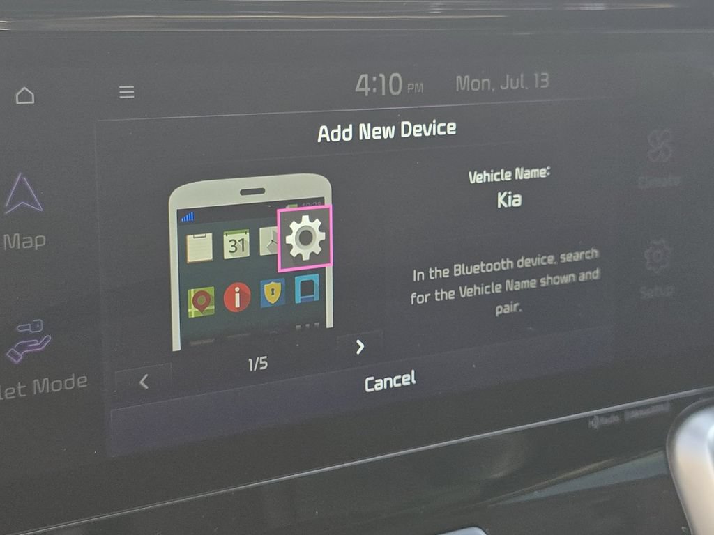 Used 2022 Kia Sorento S w/ Panoramic Sunroof Package AWD/4WD image 8