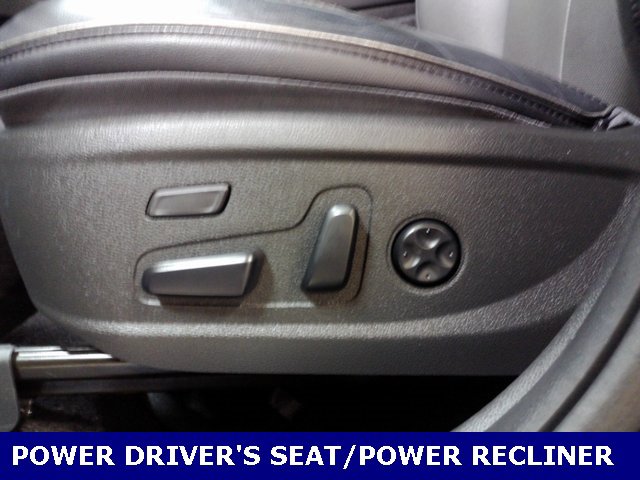 Used 2023 Hyundai Santa Fe Limited image 14