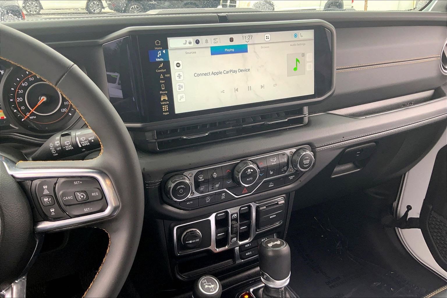 Certified 2025 Jeep Wrangler Sahara image 6