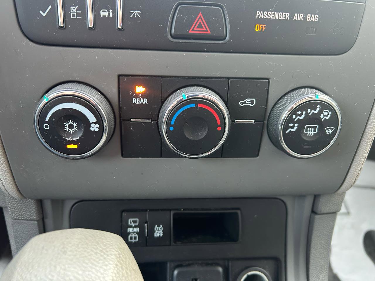 Used 2017 Chevrolet Traverse LS AWD/4WD image 23