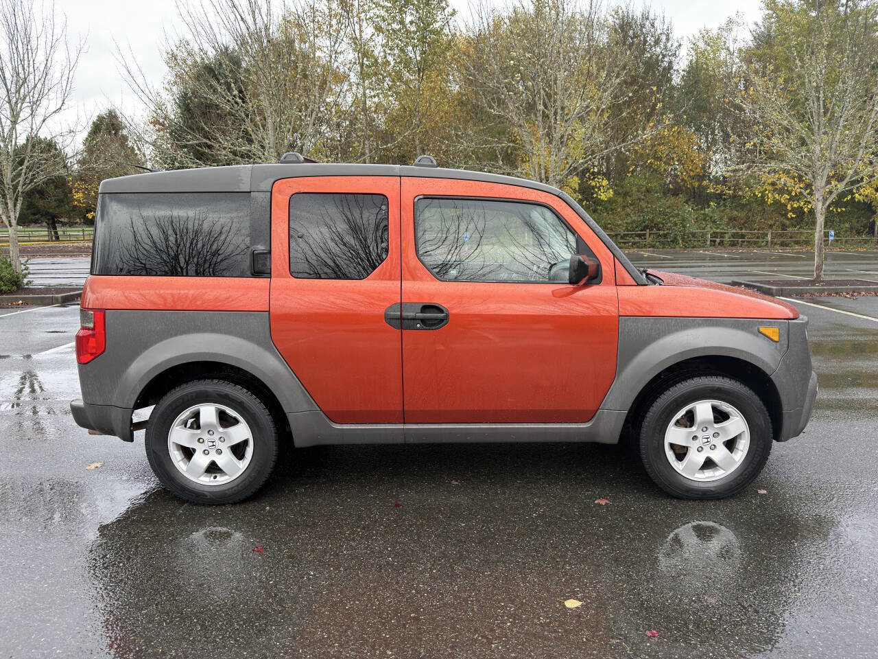 Used 2004 Honda Element EX image 4