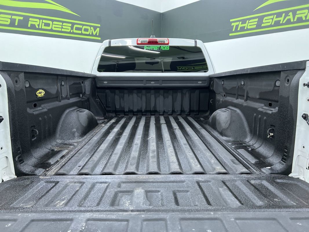 Used 2021 Chevrolet Colorado W/T w/ WT Convenience Package RWD image 25