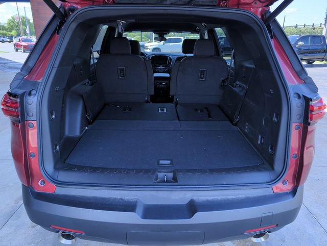 Used 2023 Chevrolet Traverse LT FWD image 16