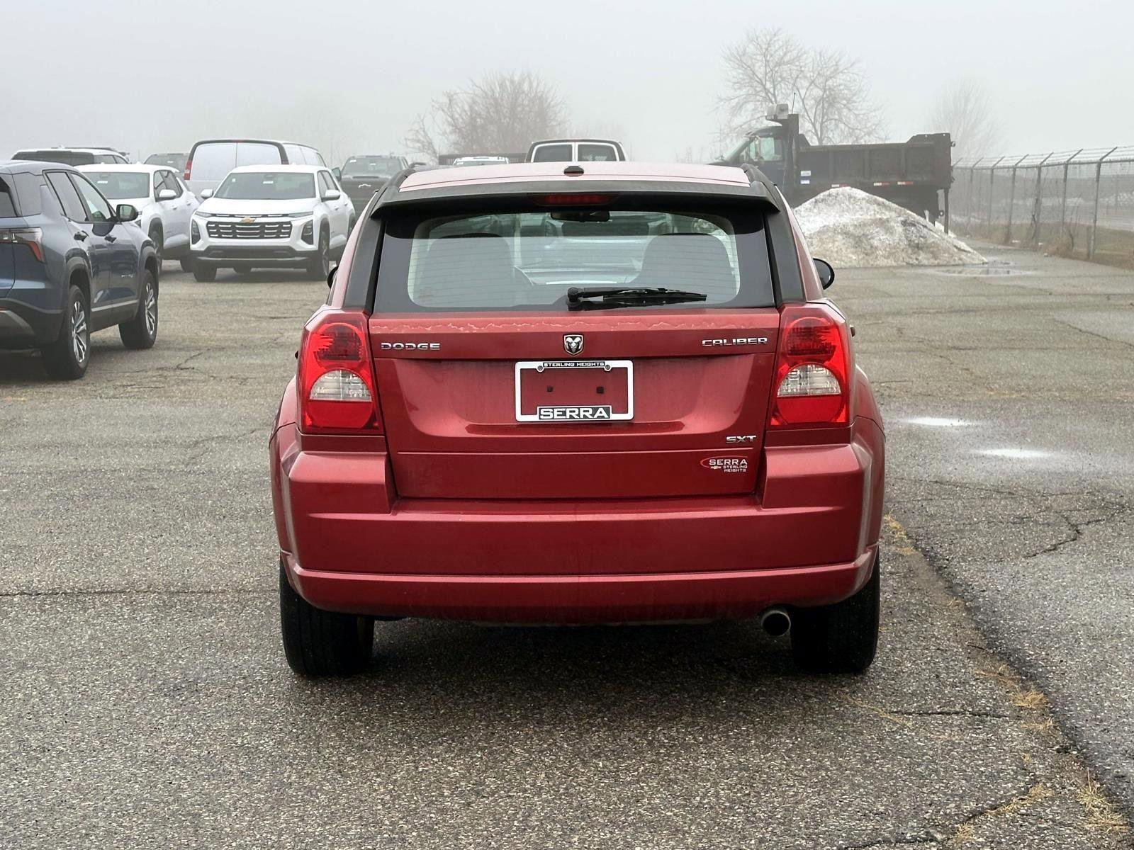 Used 2009 Dodge Caliber SXT w/ SXT Sport Plus Group image 4