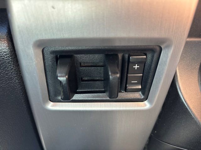 Used 2018 Ford F350 Platinum w/ Platinum Ultimate Package AWD/4WD image 41