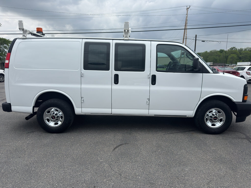 Used 2017 GMC Savana 2500 w/ All Terrain Package RWD image 2