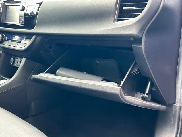 Used 2015 Toyota Corolla LE Premium FWD image 25