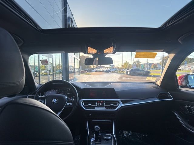 Used 2021 BMW 330i xDrive Sedan w/ Convenience Package image 13