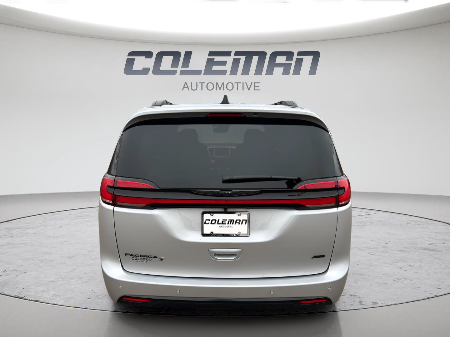 New 2026 Chrysler Pacifica Select w/ S Appearance Package AWD/4WD image 8
