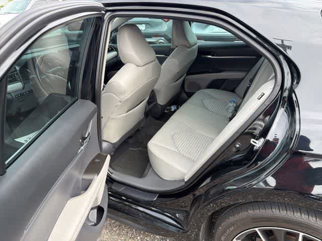 Used 2021 Toyota Camry SE FWD image 42
