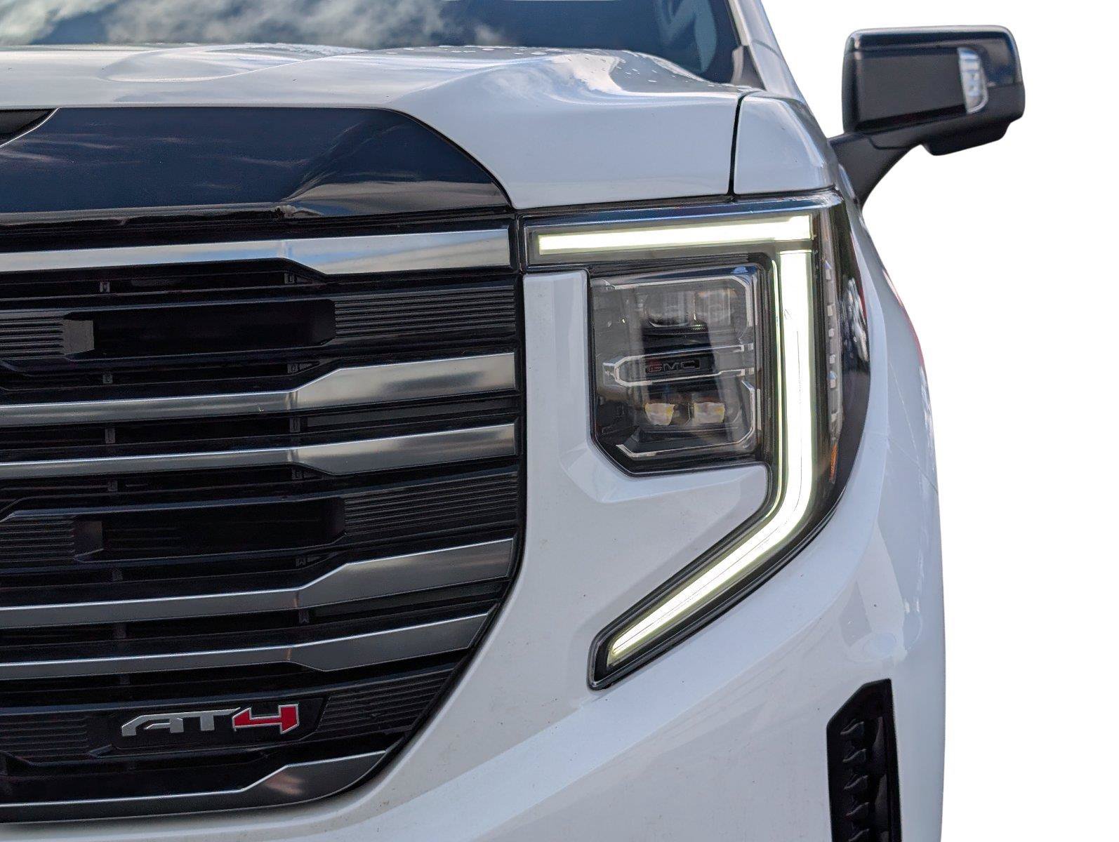 Used 2025 GMC Sierra 1500 AT4 w/ AT4 Premium Package AWD/4WD image 13