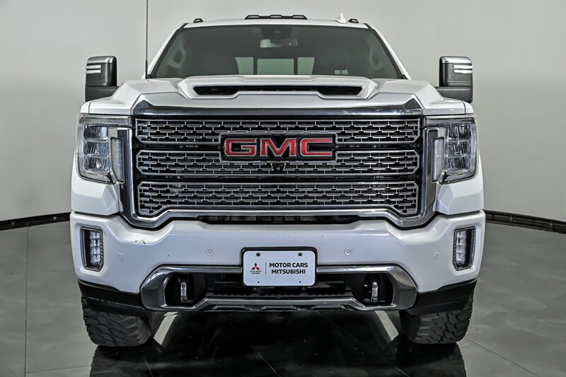 Used 2022 GMC Sierra 2500 Denali AWD/4WD image 4