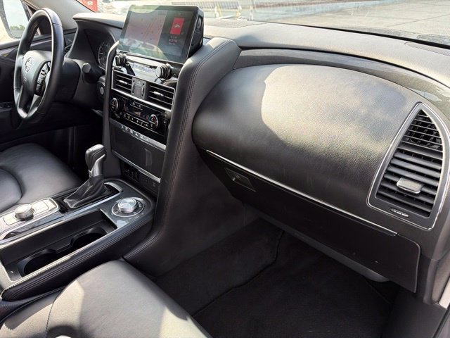 Used 2024 Nissan Armada SV AWD/4WD image 11