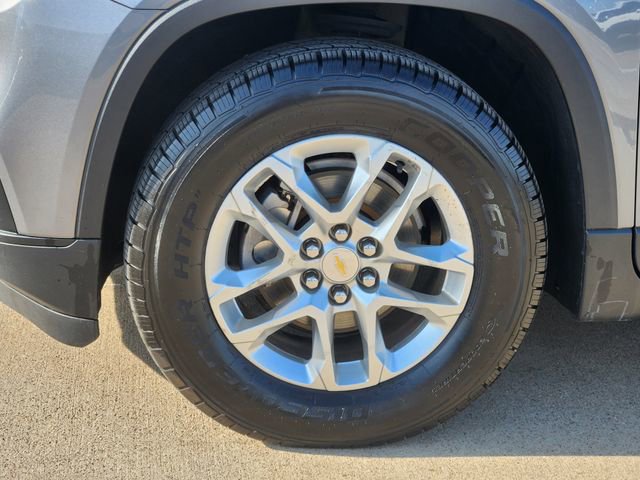 Used 2020 Chevrolet Traverse LS FWD image 17