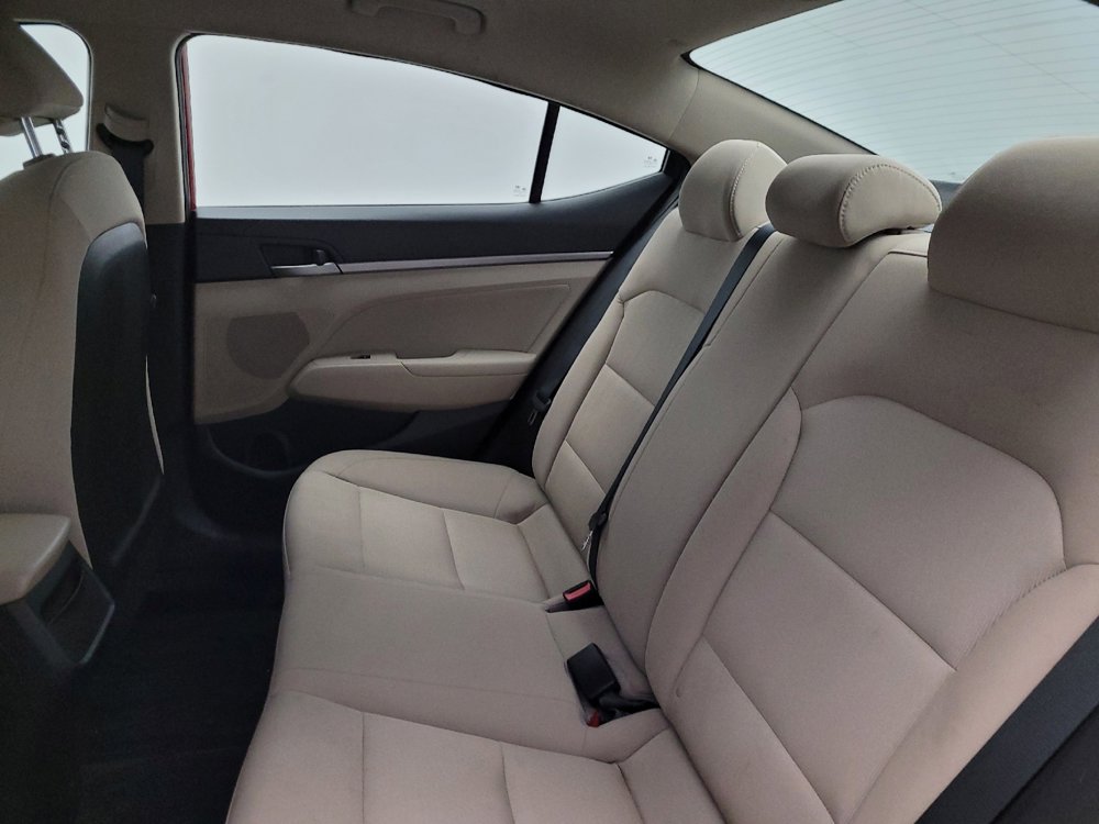 Used 2018 Hyundai Elantra SEL image 18