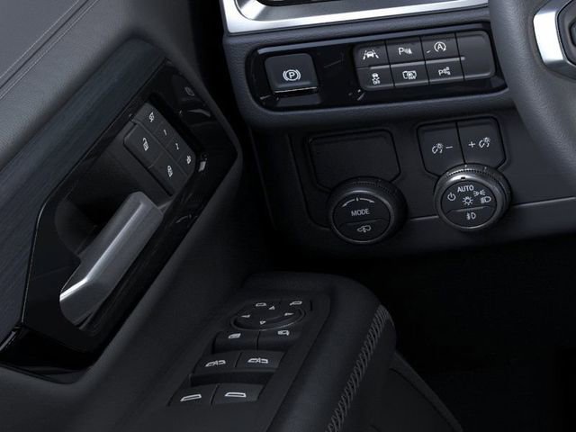 New 2026 GMC Yukon Denali w/ Sun & Power Step Package image 22