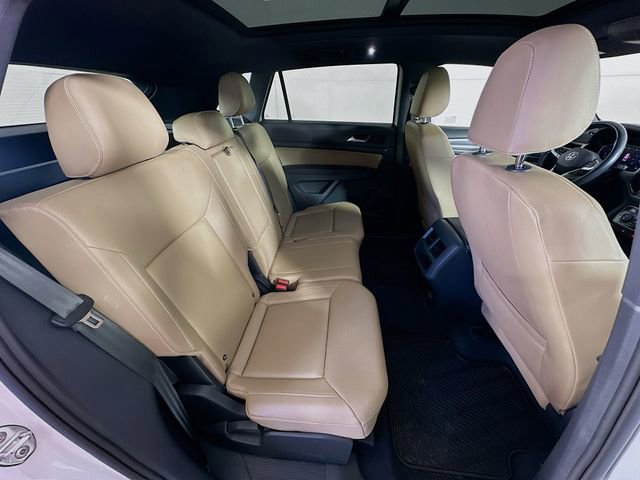 Used 2020 Volkswagen Atlas Cross Sport SEL R-Line image 27