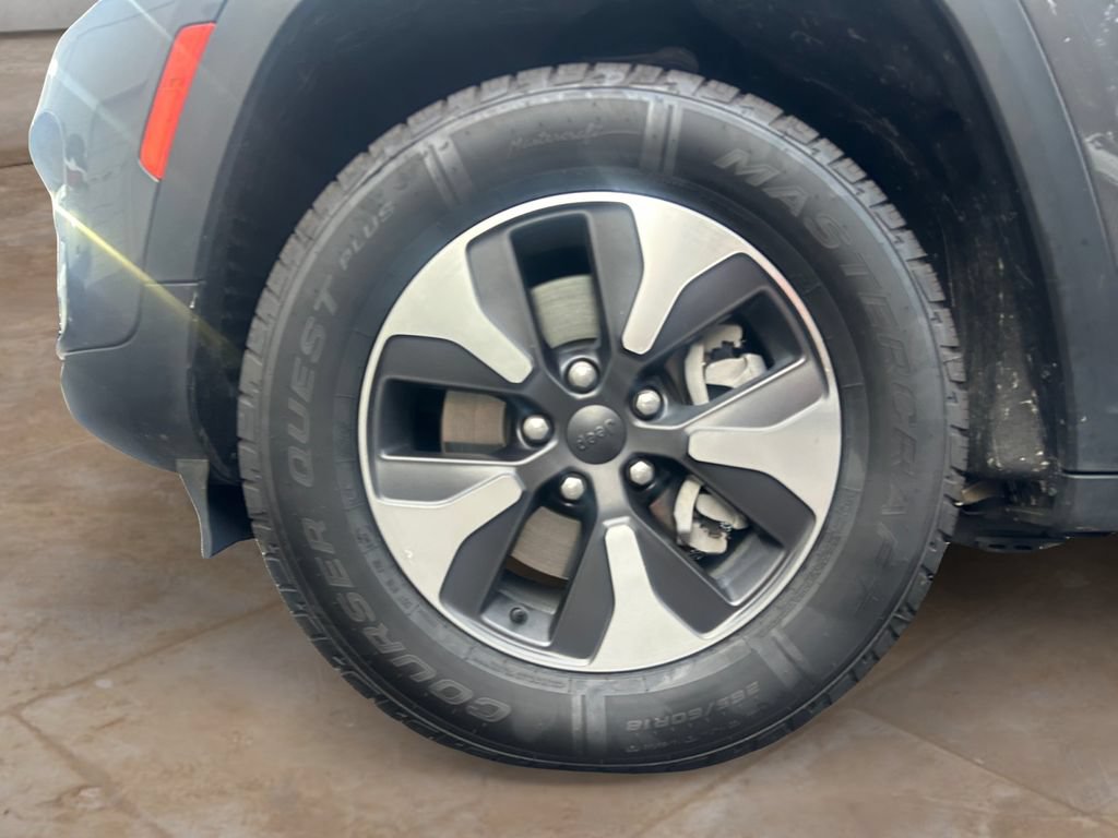 Used 2024 Jeep Grand Cherokee Limited 4xe AWD/4WD image 14
