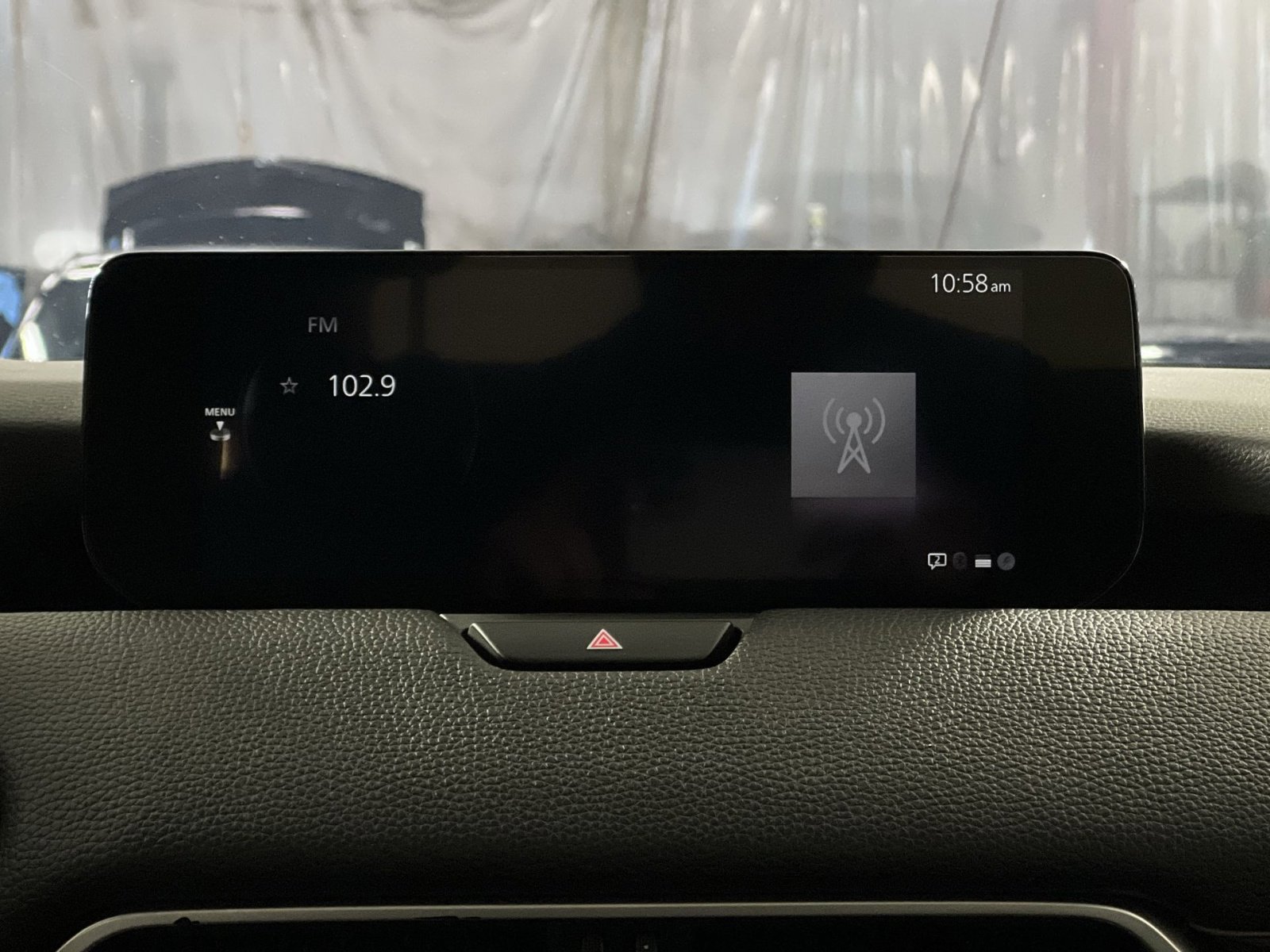 Used 2024 MAZDA CX-90 Plug-In Hybrid w/ Premium Pkg image 18