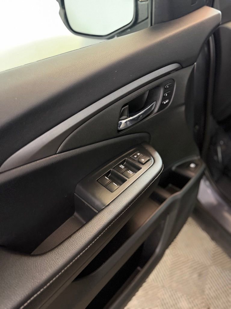 Used 2022 Honda Ridgeline RTL image 9