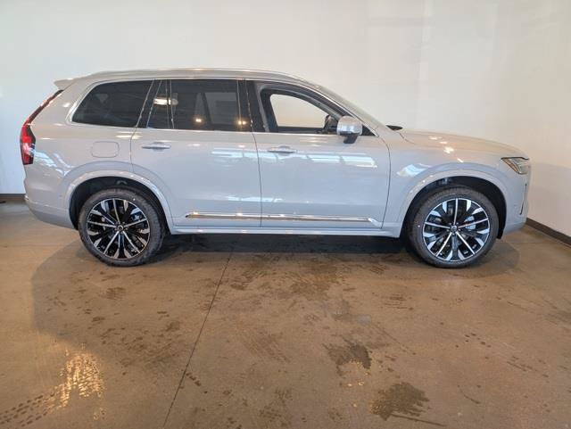 New 2026 Volvo XC90 B6 Ultra w/ Protection Package AWD/4WD image 6