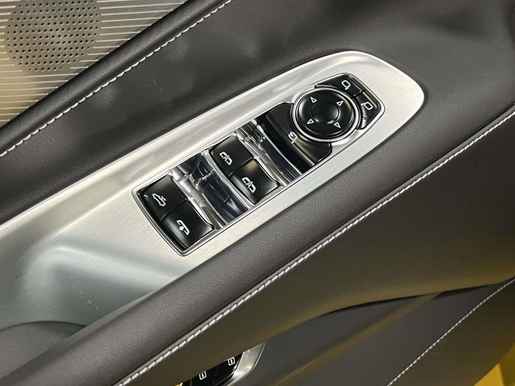 New 2026 Chevrolet Corvette Stingray Preferred Conv w/ Battery Protection Package image 17