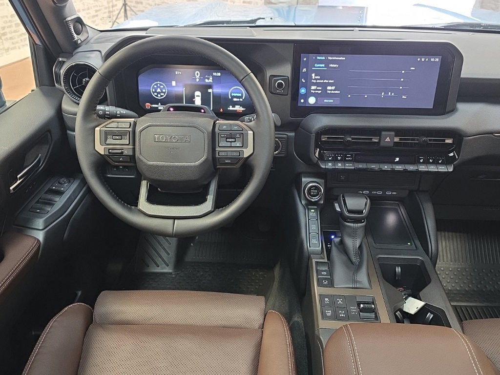 Used 2025 Toyota Land Cruiser image 16