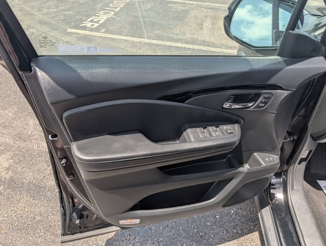 Used 2021 Honda Pilot Elite image 15