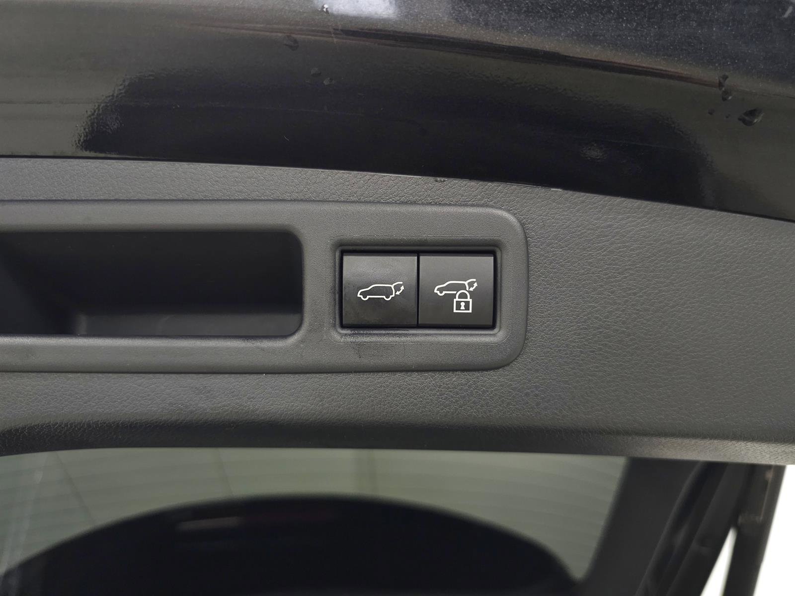 Used 2025 Lexus RX 350 F Sport w/ Accessory Package (Z1) AWD/4WD image 9