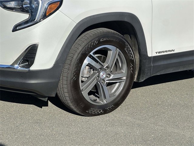 Used 2021 GMC Terrain SLT w/ LPO, Bright Accent Package image 7