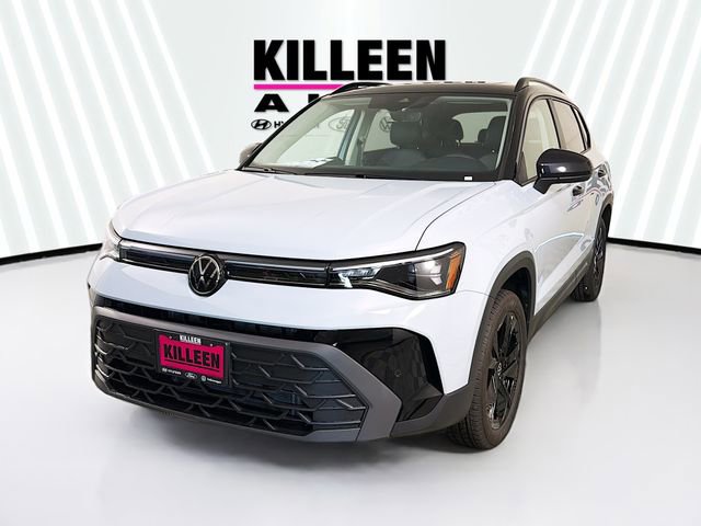 New 2026 Volkswagen Taos SE image 3