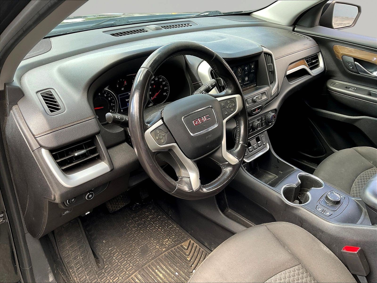 Used 2019 GMC Terrain SLE w/ Driver Convenience Package AWD/4WD image 16