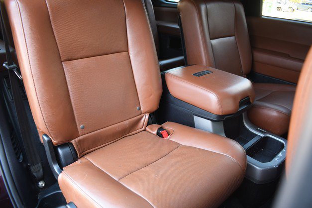 Used 2014 Toyota Sequoia Platinum image 30