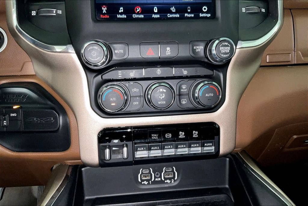 Used 2021 RAM 2500 Laramie w/ Snow Chief Group AWD/4WD image 29