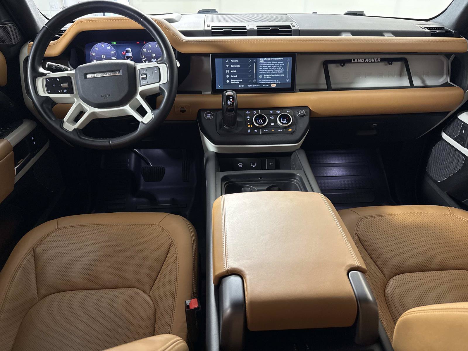 Used 2023 Land Rover Defender 110 SE AWD/4WD image 15