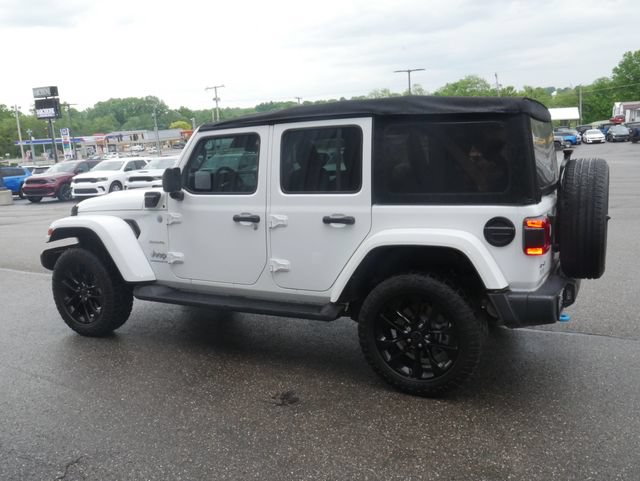 Used 2024 Jeep Wrangler Unlimited Sahara AWD/4WD image 8