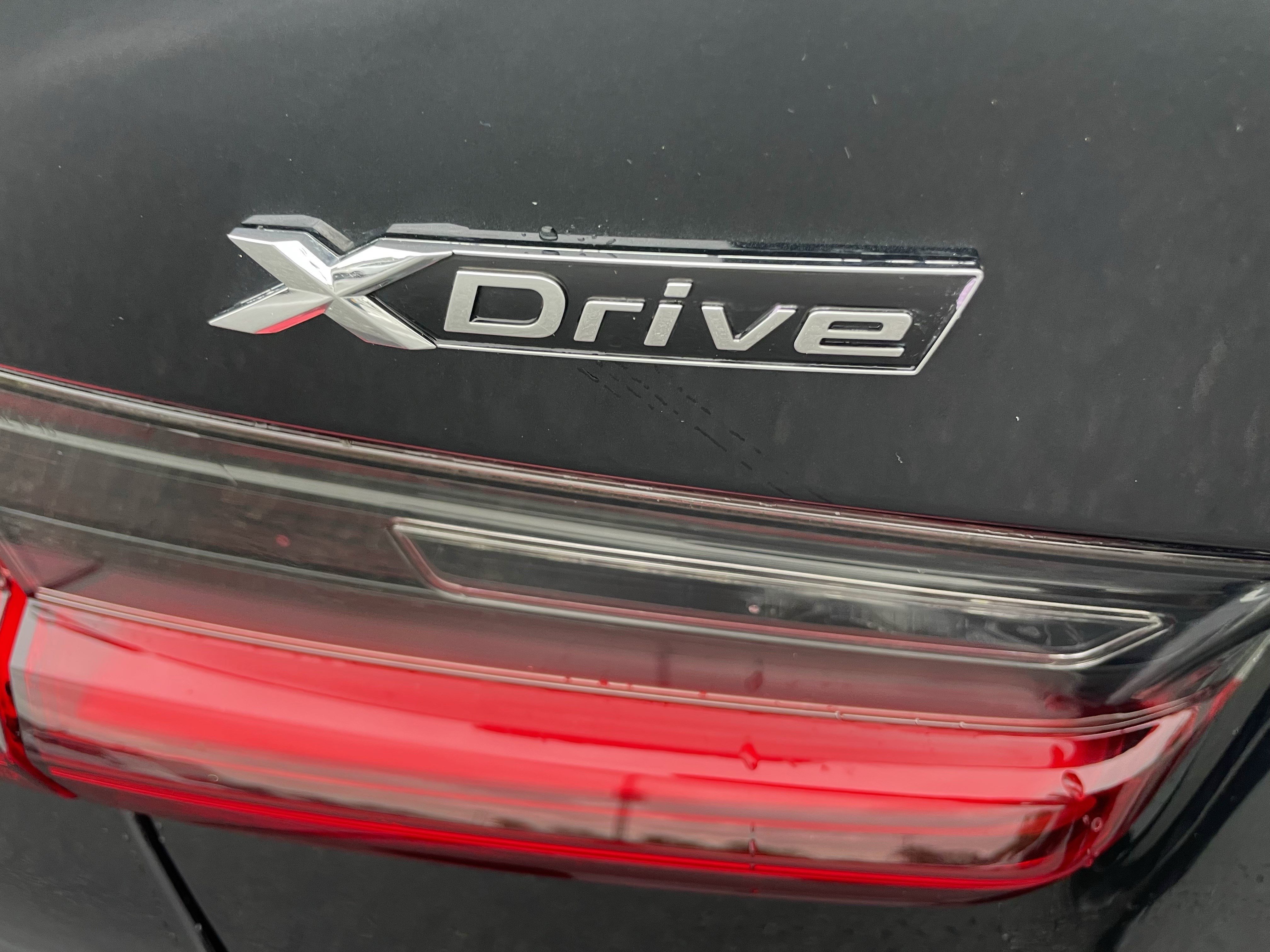 Used 2023 BMW 330e xDrive w/ M Sport Package AWD/4WD image 34