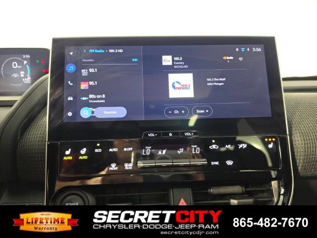 Used 2024 Toyota bZ4X XLE w/ Weather Package AWD/4WD image 19