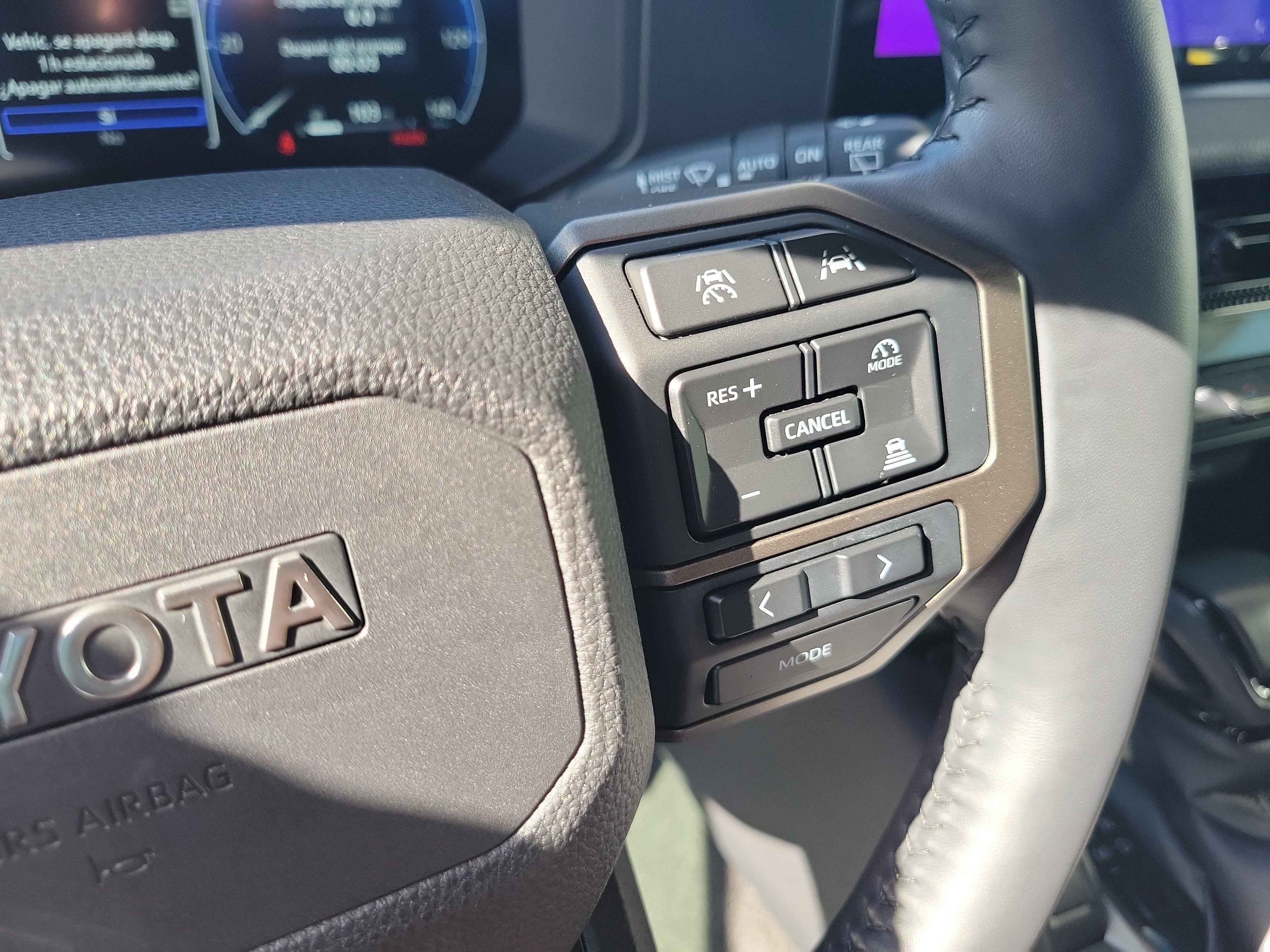 Used 2025 Toyota Land Cruiser AWD/4WD image 28