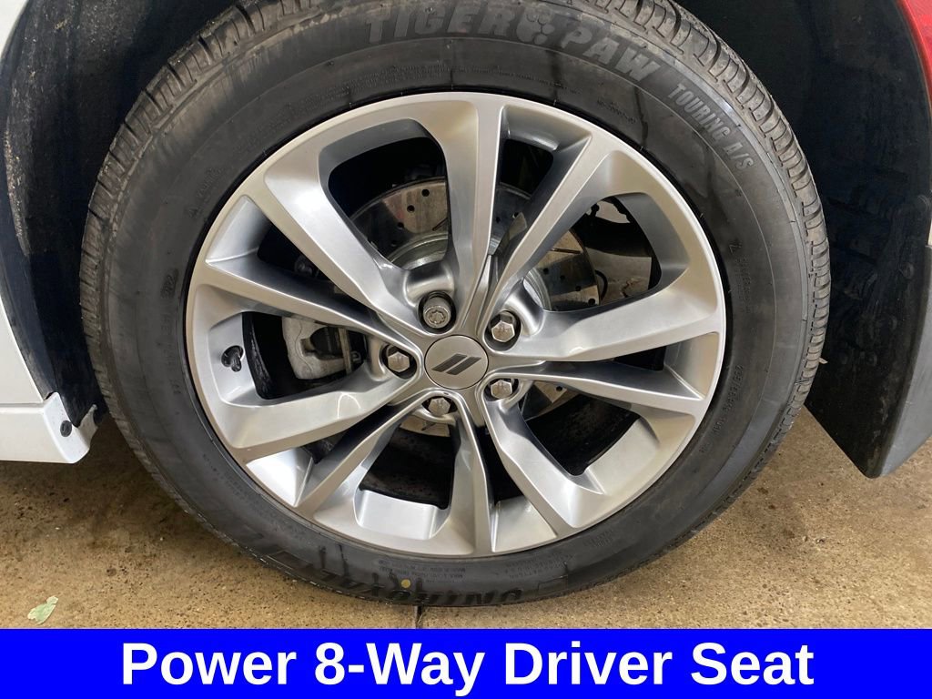 Used 2021 Dodge Charger SXT w/ Driver Convenience Group image 15