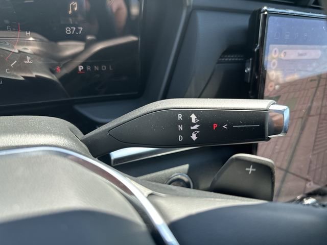 New 2026 GMC Terrain Elevation w/ Elevation Premium Package FWD image 24