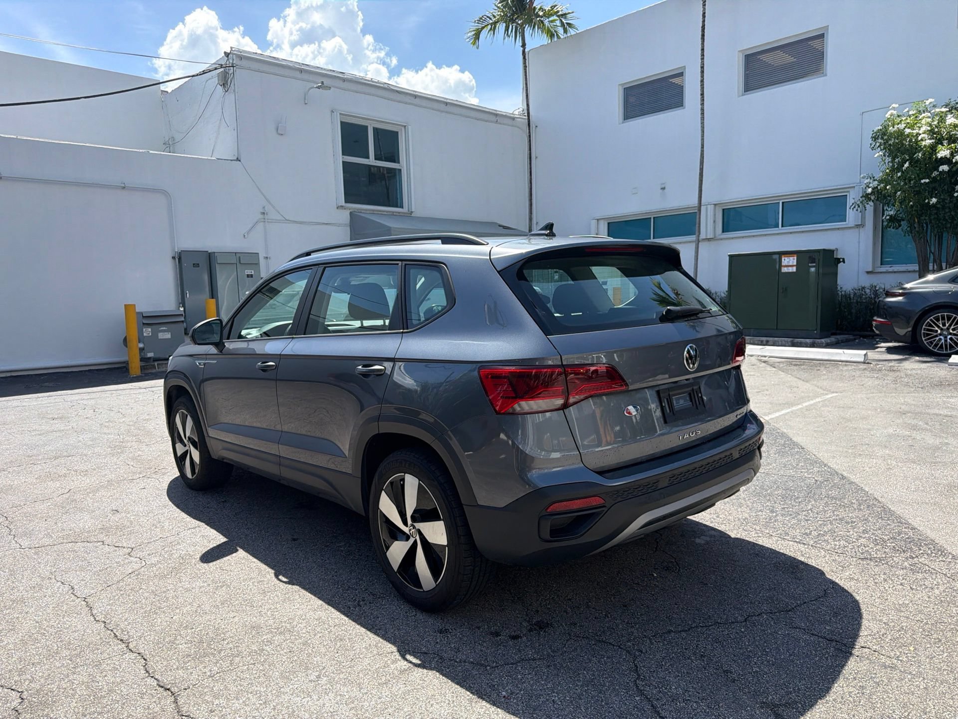 Used 2024 Volkswagen Taos S AWD/4WD image 7